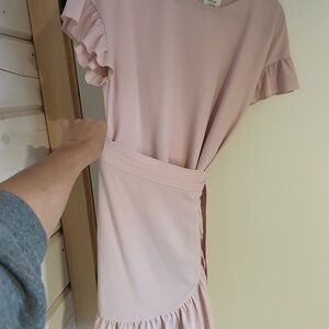 Wilfred Soft Pink Midi Dress with Ruffle Sleeves